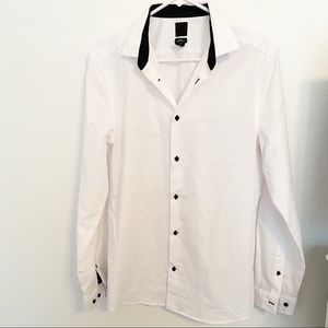 H&M Men’s White Button Down Shirt Size Medium